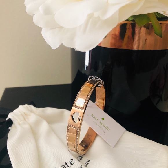 🎀Kate Spade ♠️ Hole Punch 10MM Rose gold Bangle - Picture 2 of 8